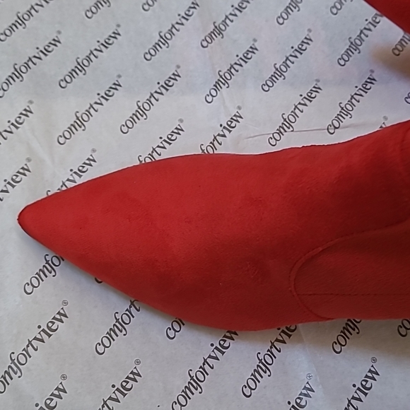 NWT red booties - Picture 7 of 8